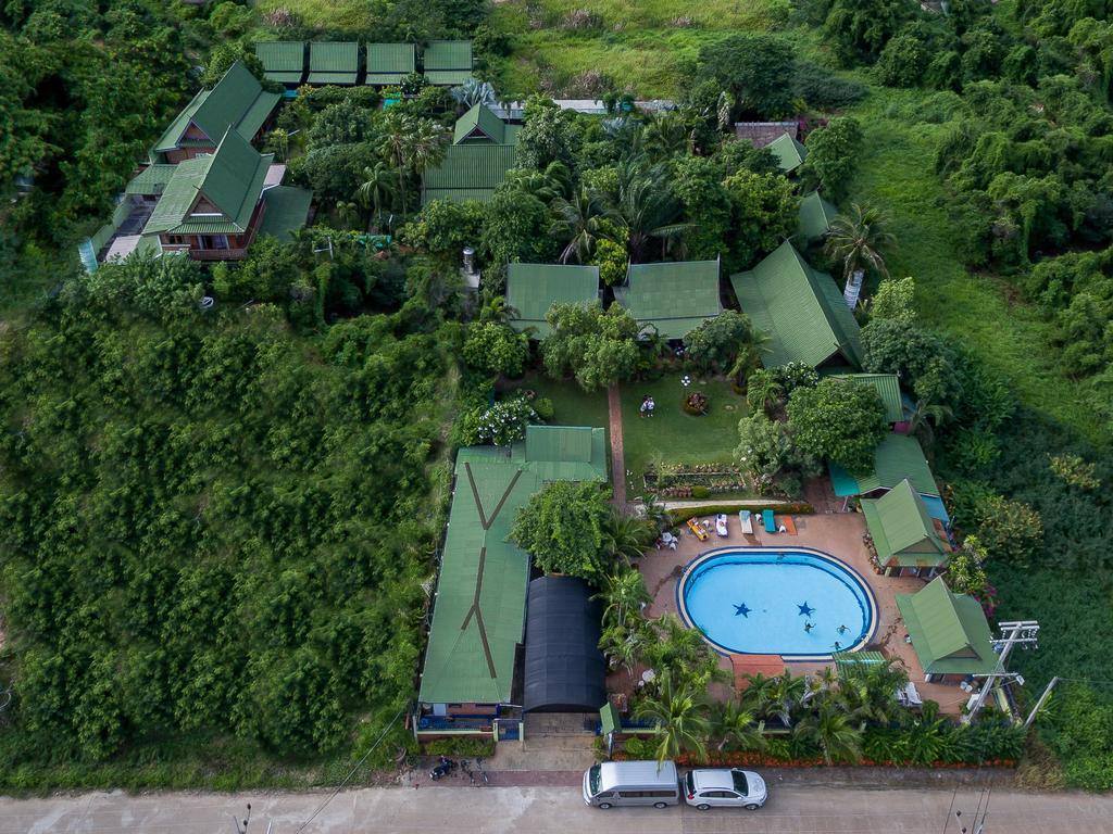 Orchid Hibiscus Guest House Сукотаи Экстерьер фото